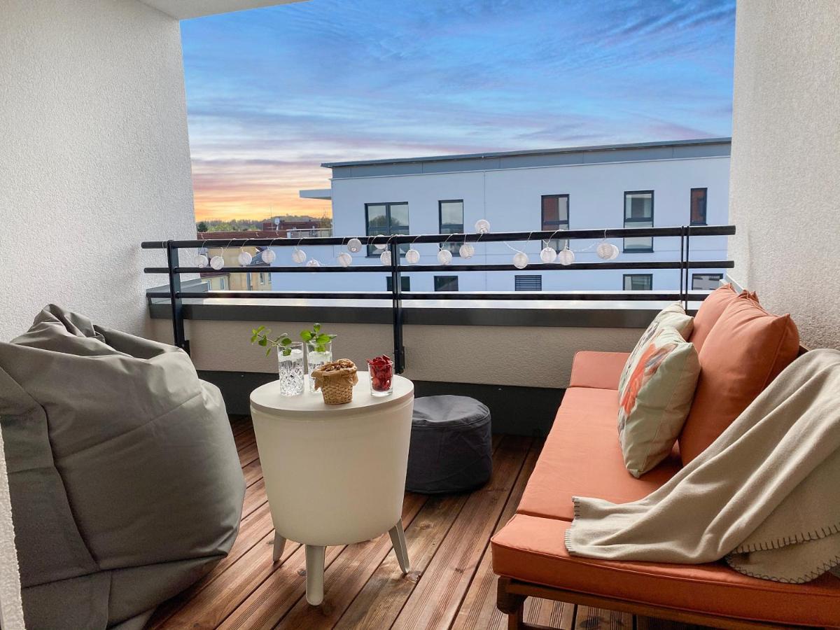 Modern & Stylisch - Penthouse-Feeling Nahe Flughafen Muenchen Appartement Freising Buitenkant foto