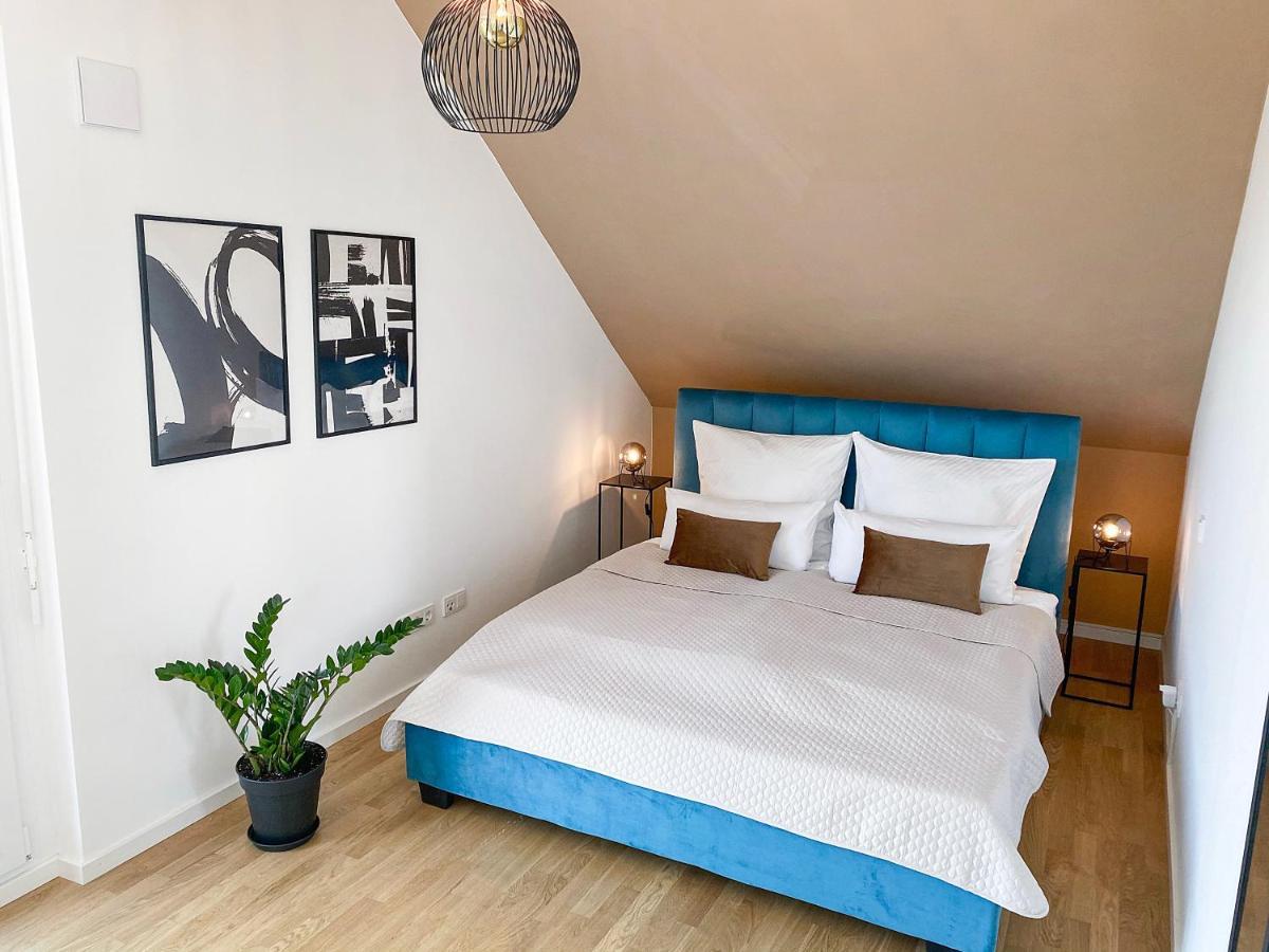 Modern & Stylisch - Penthouse-Feeling Nahe Flughafen Muenchen Appartement Freising Buitenkant foto