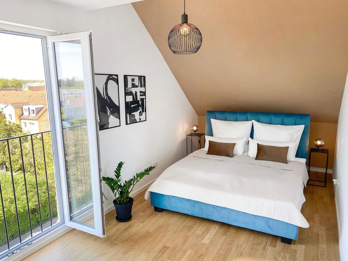 Modern & Stylisch - Penthouse-Feeling Nahe Flughafen Muenchen Appartement Freising Buitenkant foto