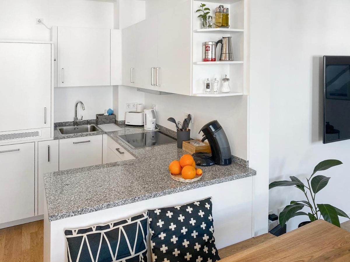 Modern & Stylisch - Penthouse-Feeling Nahe Flughafen Muenchen Appartement Freising Buitenkant foto