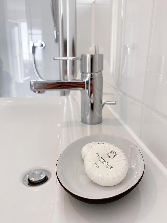Modern & Stylisch - Penthouse-Feeling Nahe Flughafen Muenchen Appartement Freising Buitenkant foto